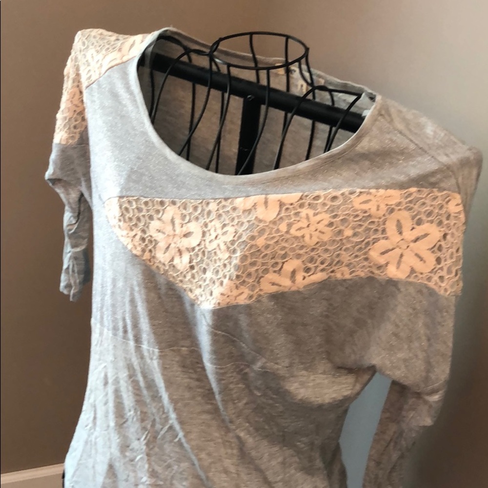 Half-Sleeve Top